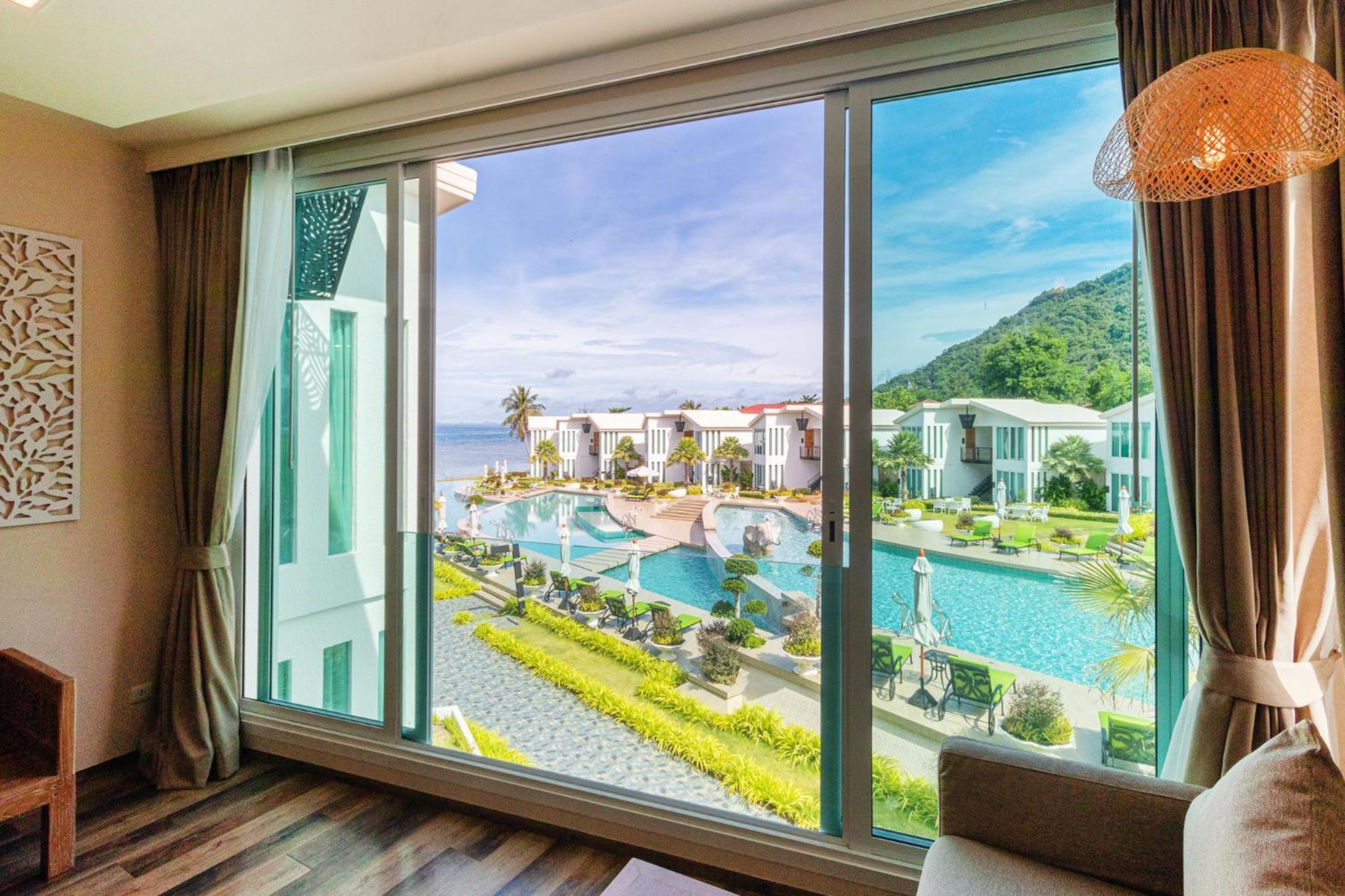 Vannee Golden Sands Beachfront Resort Хаад Рин Екстериор снимка